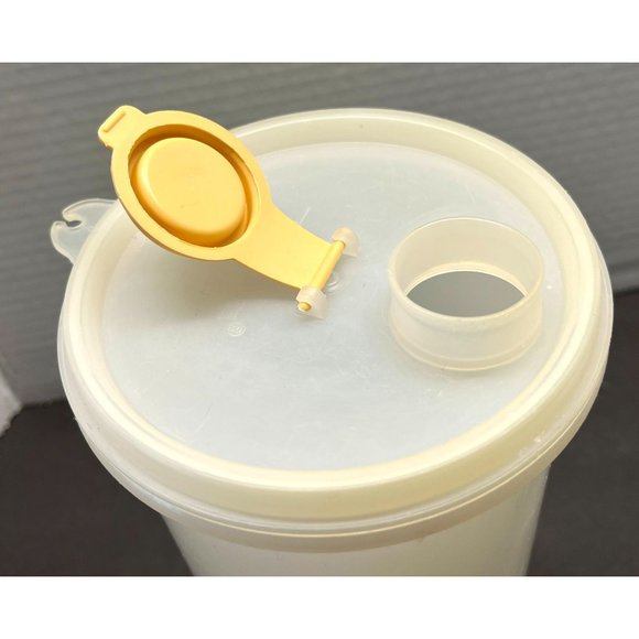 Vintage Tupperware 261-17 Beverage Storage Container with Lid 563-4 8.5" Tall - Picture 4 of 10